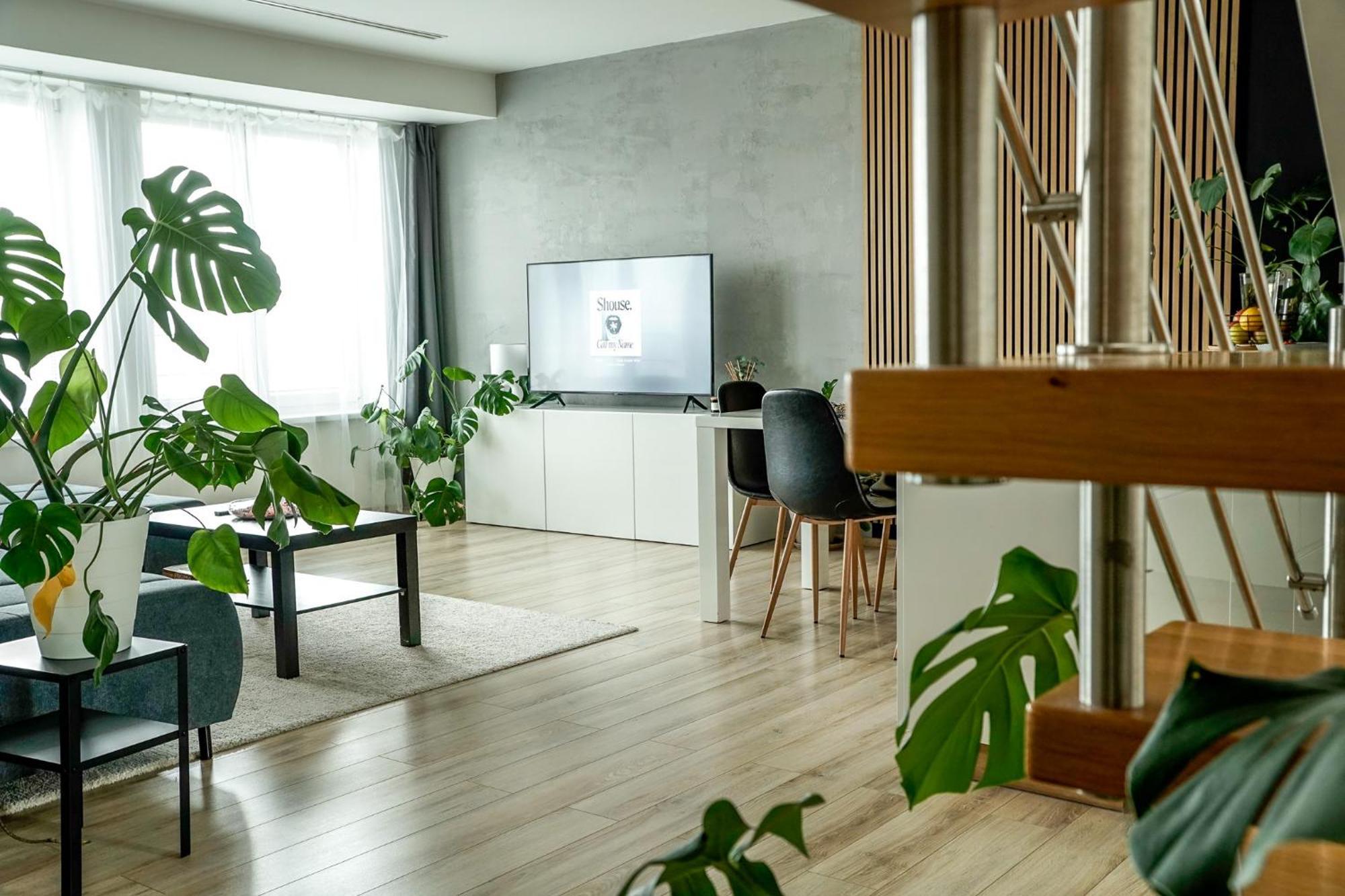 布拉迪斯拉发Urban Zenhouse No.2 - Breakfast Included公寓 外观 照片