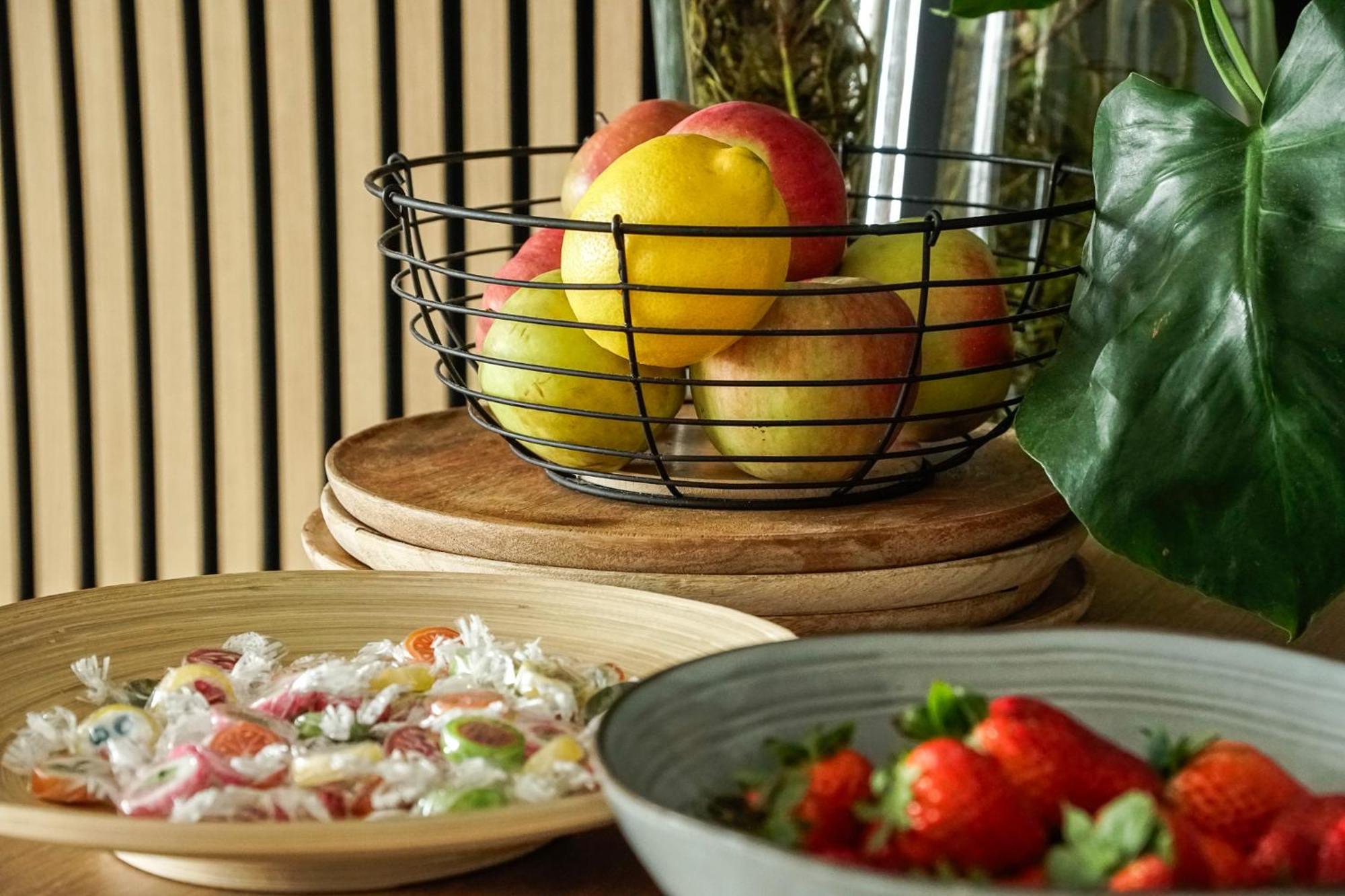 布拉迪斯拉发Urban Zenhouse No.2 - Breakfast Included公寓 外观 照片